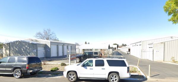 Beamer Street Storage - 1572 East Beamer Street