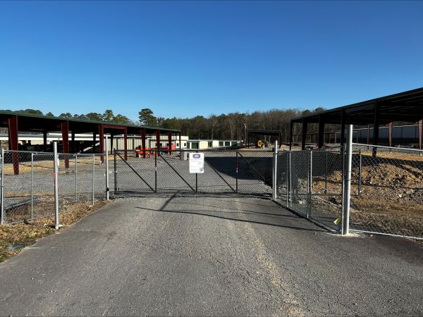 Arkansas Storage Centers - Highway 5 RV Storage - 2615 Avery Ln.