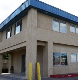 Golden Target Self Storage - 8601 Montgomery Boulevard Northeast