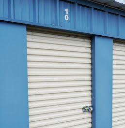 Golden Target Self Storage - 8601 Montgomery Boulevard Northeast