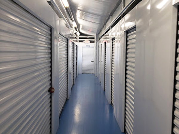Storage Rentals of America - Sellersburg - Commerce Park Dr. - 8511 Commerce Park Drive