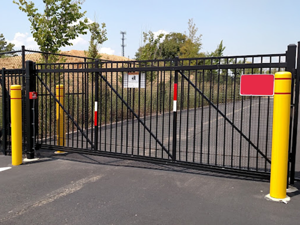 Storage Rentals of America - Charlestown - Lucas Ave. - 5600 Lucas Avenue
