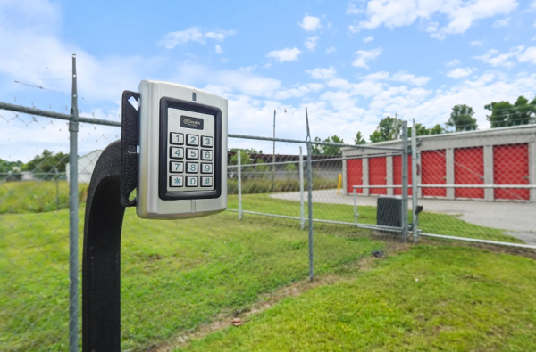 Southeastern Self Storage - Main Street - 410 East Main Street