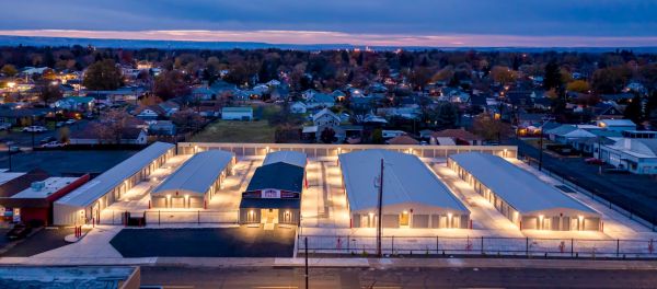 Elite Storage - Wellington - 417 Wellington Avenue