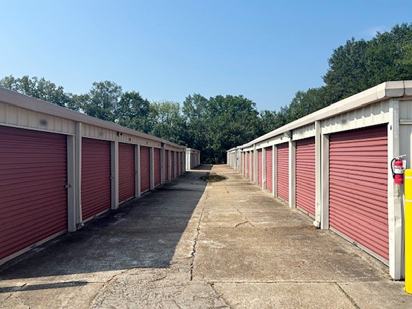 Storage Rentals of America - Jackson - Highway 80 W. - 5831 Highway 80 W