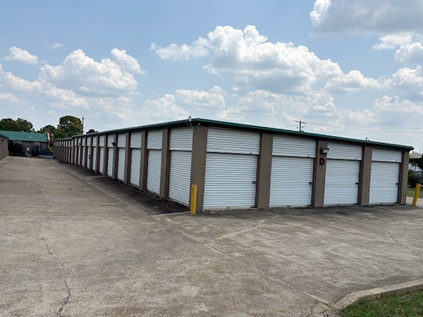 Storage Rentals of America - Jackson - Monroe St. - 649 Monroe Street