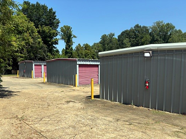 Storage Rentals of America - Vicksburg - Wisconsin Ave. - 3434 Wisconsin Avenue