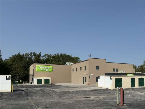 Extra Space Storage - 6526 - Merrillville - W 79th Ave - 240 West 79th Avenue