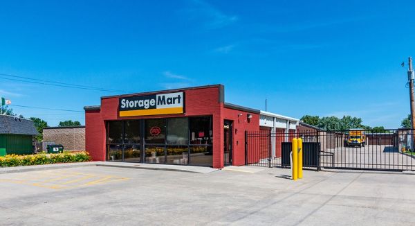 StorageMart - Hickman Rd & 68th St - 6701 Hickman Road