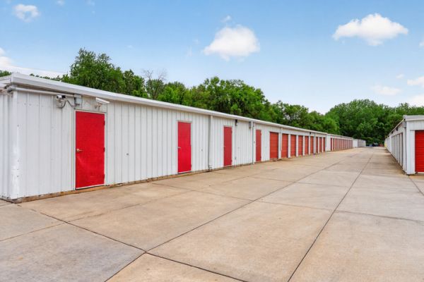 StorageMart - Martin Luther King Jr Pkwy - 3221 Martin Luther King Junior Parkway