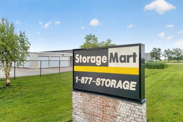 StorageMart - SW 37th St - 775 Sw 37th St