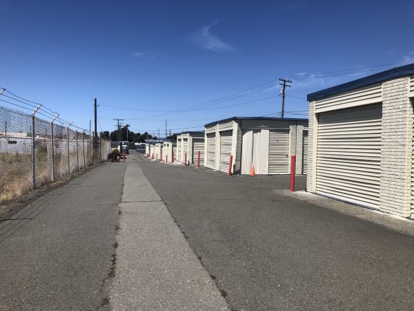 US Storage Centers - Alameda - Oriskany - 50 West Oriskany Avenue