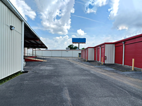 Storage Rentals of America - Montgomery - S. McDonough St - 836 South McDonough Street