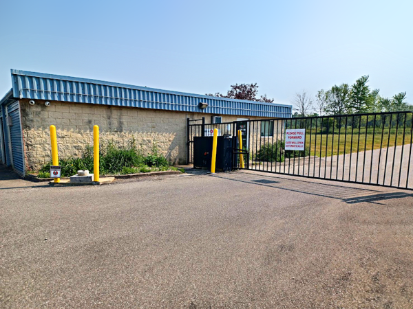 Storage Rentals of America - Erie - Peach St - 8971 Peach Street
