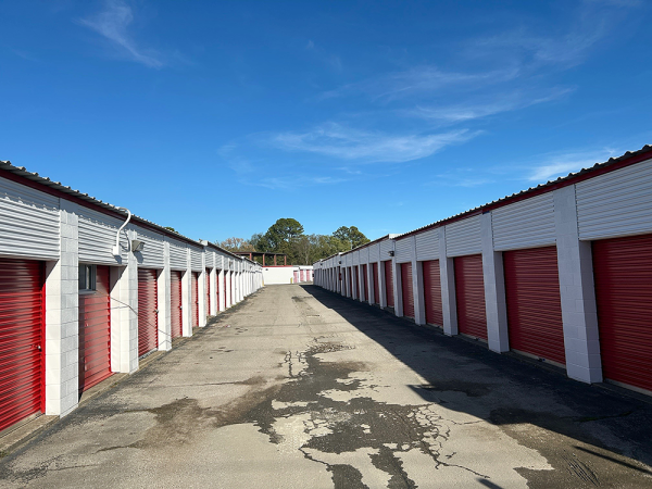Storage Rentals of America - Huntsville - Jordan Ln NW - 2756 Jordan Lane Northwest