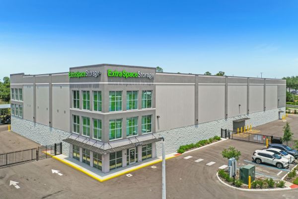 Extra Space Storage - 2038 - Zephyrhills - 7519 Gall Blvd - 7519 Gall Boulevard