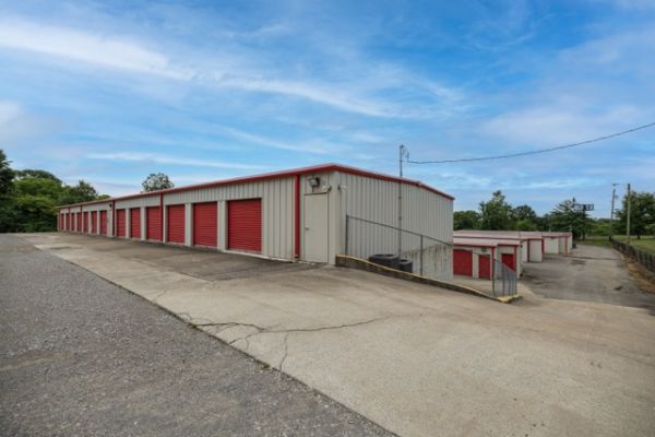 Go Store It - Hendersonville - 1249 Avondale Road - 1249 Avondale Road