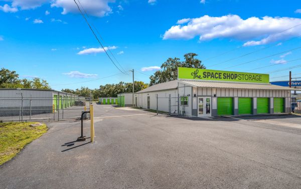 Space Shop Self Storage - Lakeland Annex 1 - 2326 West Memorial Boulevard