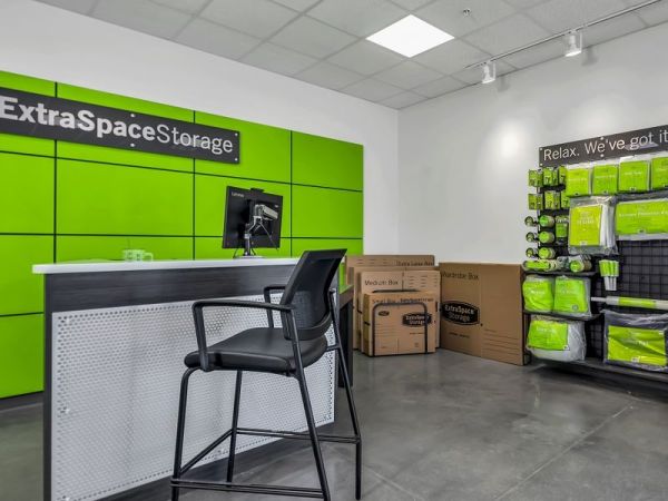 rental space unlock★ Extra Space Storage - 6532 - Indio - Avenue 42 | SpareFoot