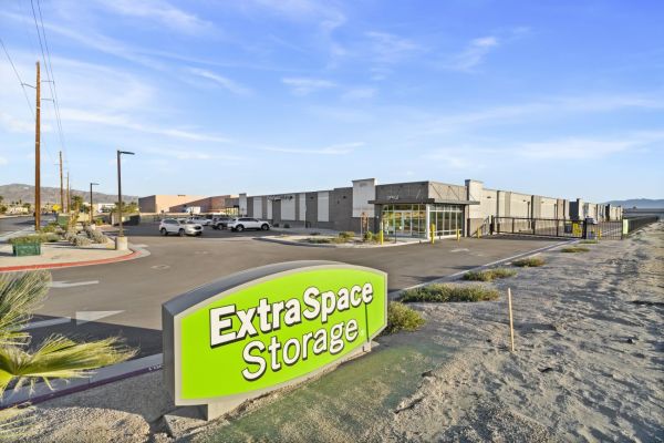 Extra Space Storage - 6532 - Indio - Avenue 42 - 82815 Avenue 42