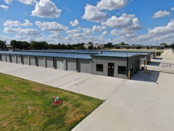 Sitzes Self Storage - Clyde - 1120 North Access Road