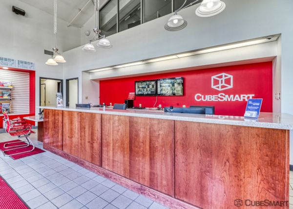 CubeSmart Self Storage - Pearl Street - 4880 Pearl Street