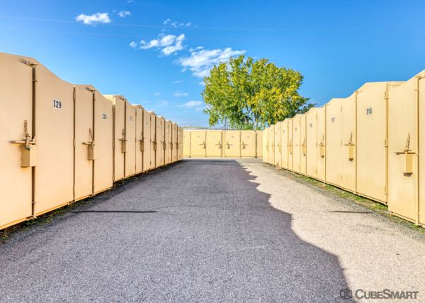 CubeSmart Self Storage - Pearl Street - 4880 Pearl Street