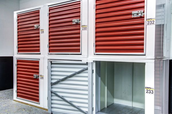 StorageMart - NW 7th St - 4920 Northwest 7th Street