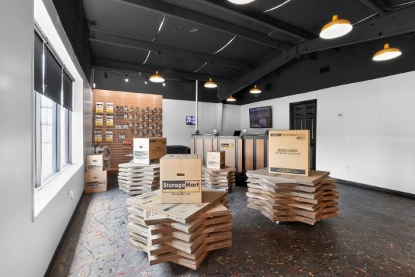 StorageMart - I-10 and Shattuck - 1515 Church Street