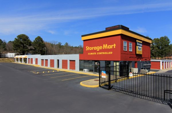 StorageMart - N Columbia St - 1891 North Columbia Street