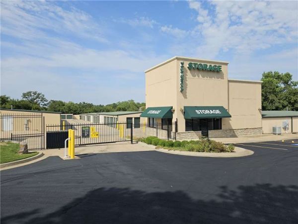 Extra Space Storage - 6517 - Tulsa - 5707 E 71st St - 5707 East 71st Street