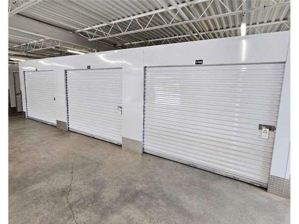 Extra Space Storage - 6514 - Hickory - Falling Creek Rd - 3211 Falling Creek Road