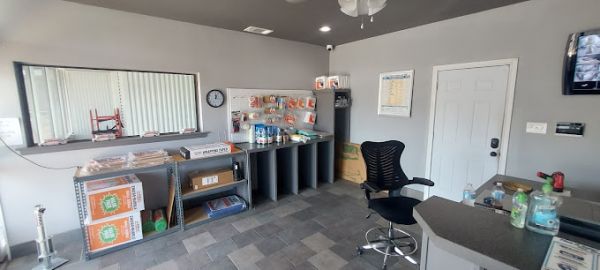 Cedar Creek Self Storage, LLC - 751 South Seven Points Drive