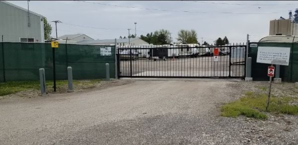 Altoona RV & Boat - 203 5th Ave Sw