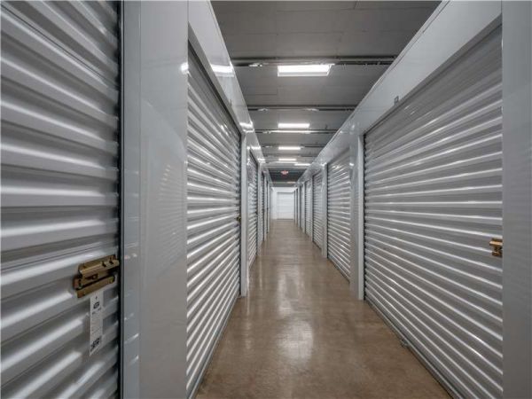 Extra Space Storage - 7024 - Fort Wayne - Anthony Blvd - 7530 South Anthony Boulevard