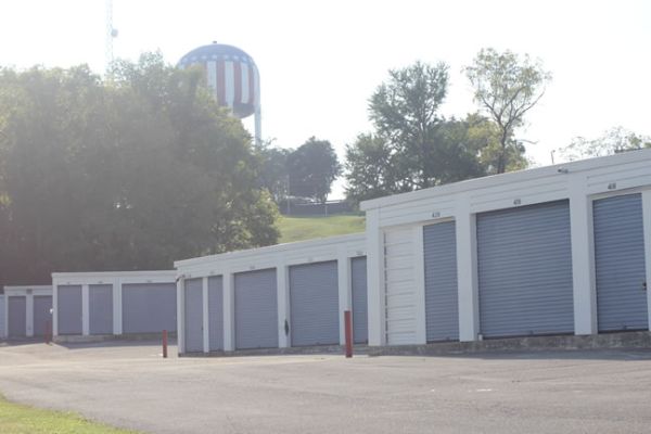 Storage Sense - Bowling Green - Lain - 807 Lain Avenue