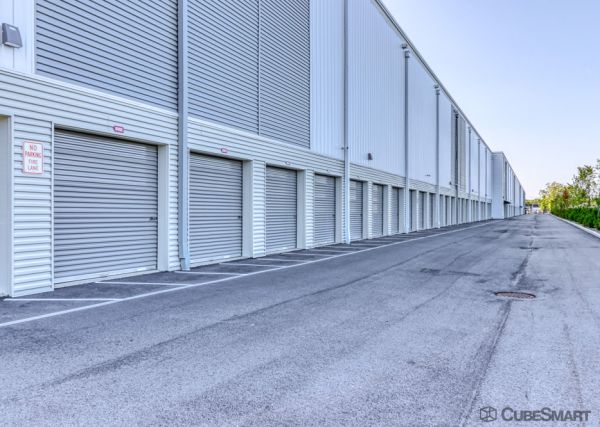 CubeSmart Self Storage NY Saint James Middle Country Rd - 514 Middle Country Road