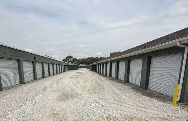 Miles of Storage - Chesterfield - 4647 East Co Road 67