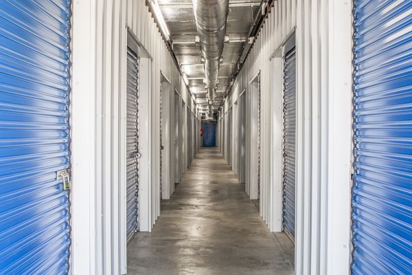 Devon Self Storage - 9297 - Winchester - 4629 Rockwell Road