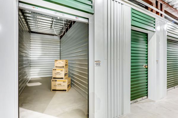 StorageMart - US Highway 6 & Brett Trail - 32280 U.S. 6