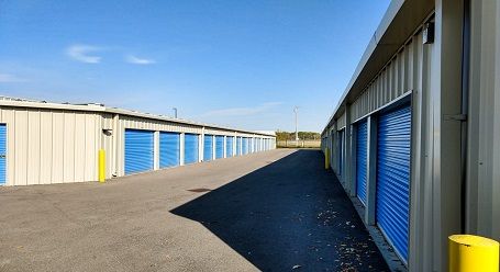 StorageMart - Allisonville Rd - 10415 Allisonville Road