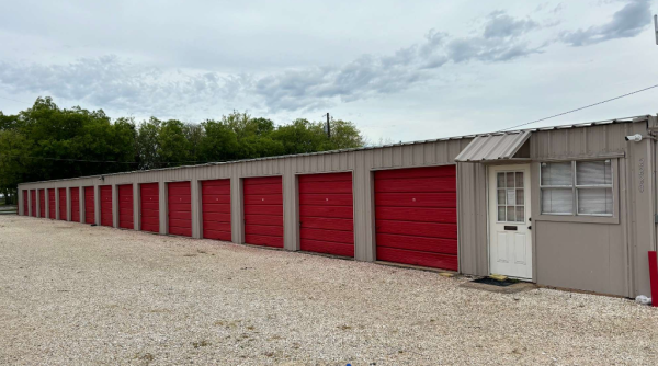 Georgetown Mini Storage - 2220 North Austin Avenue