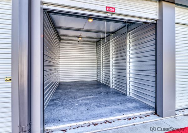 CubeSmart Self Storage TX Houston Veterans Memorial Dr - 11716 Veterans Memorial Drive