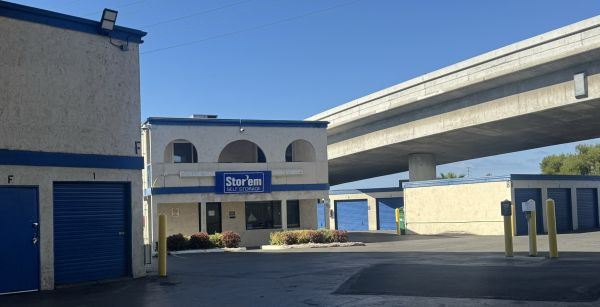 Stor'em Self Storage - 4800 Pacific Highway