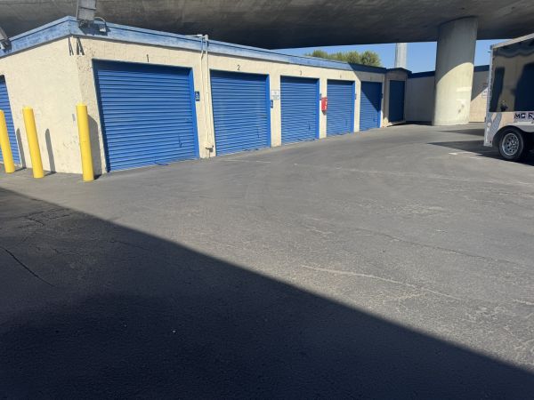 Stor'em Self Storage - 4800 Pacific Highway