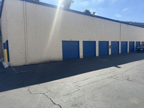 Stor'em Self Storage - 4800 Pacific Highway