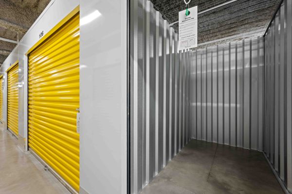 University Storage - Charlotte - 350 East McCullough Drive