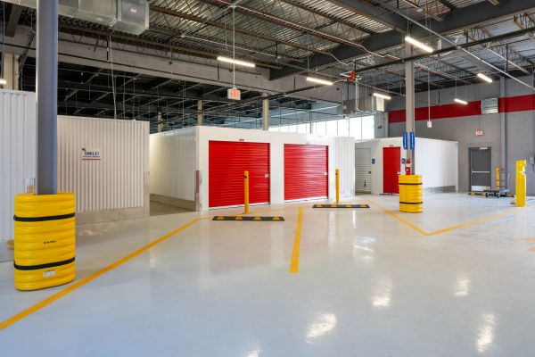 Devon Self Storage - 9198 - Springfield MA - 2155 East Columbus Avenue