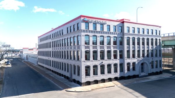 Devon Self Storage - 9198 - Springfield MA - 2155 East Columbus Avenue