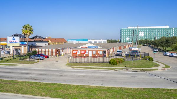 Devon Self Storage - 9276 - West 43rd St - 6300 West 43rd Street